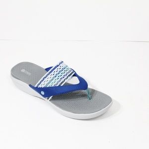 BZees Sandals NEW Women sz 11 Flip Flops Casual Shoe Comfort Cabana